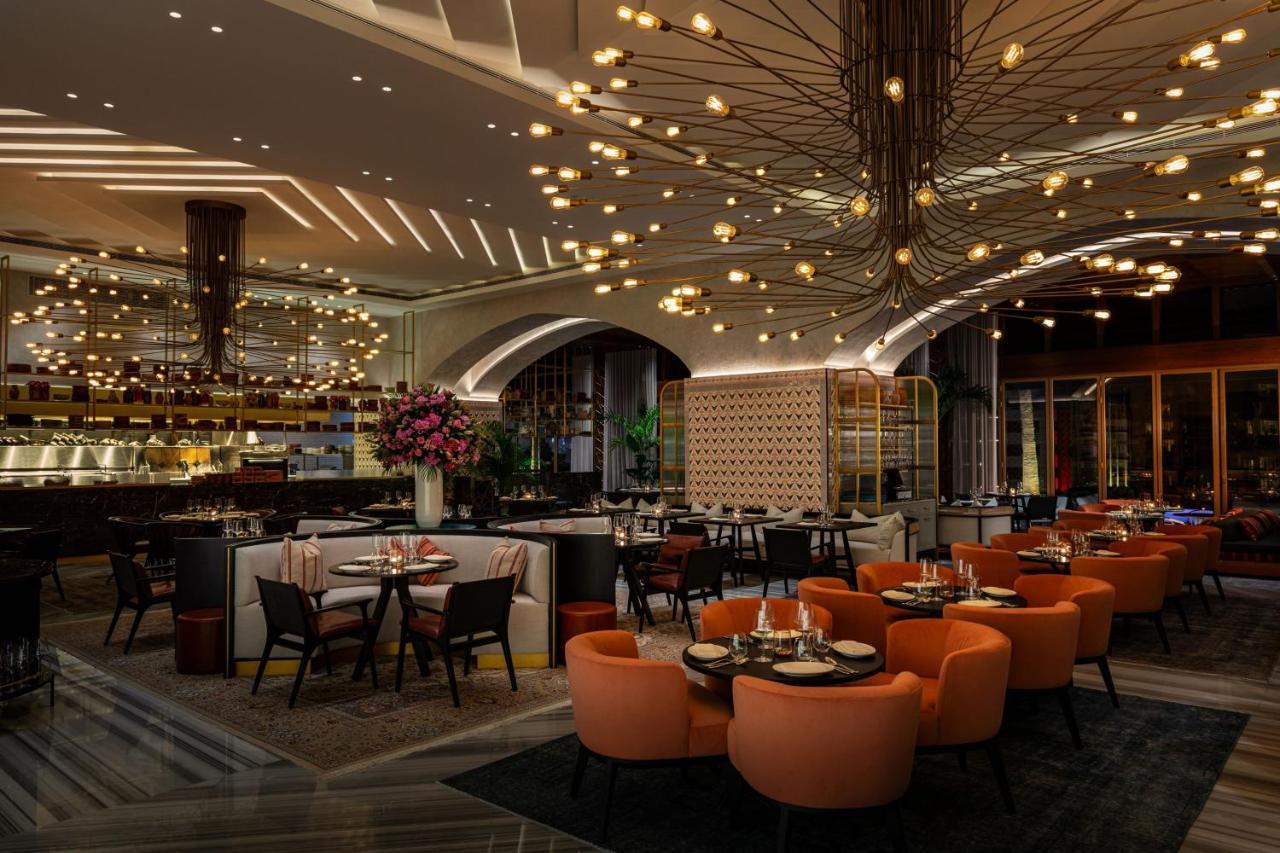 Hotel The St. Regis Dubai, The Palm Esterno foto The interior of the restaurant