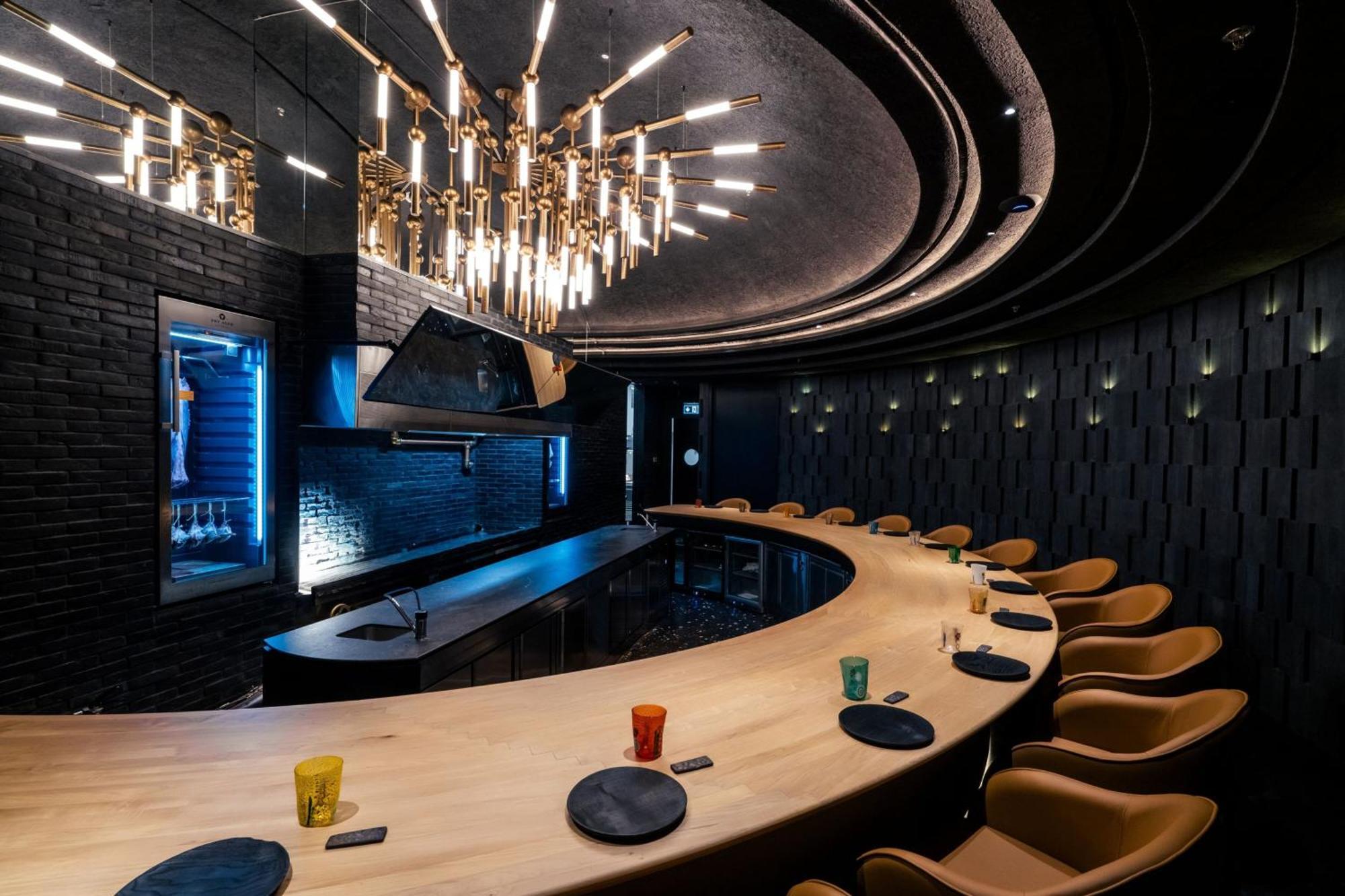 Hotel The St. Regis Dubai, The Palm Esterno foto The bar at the restaurant