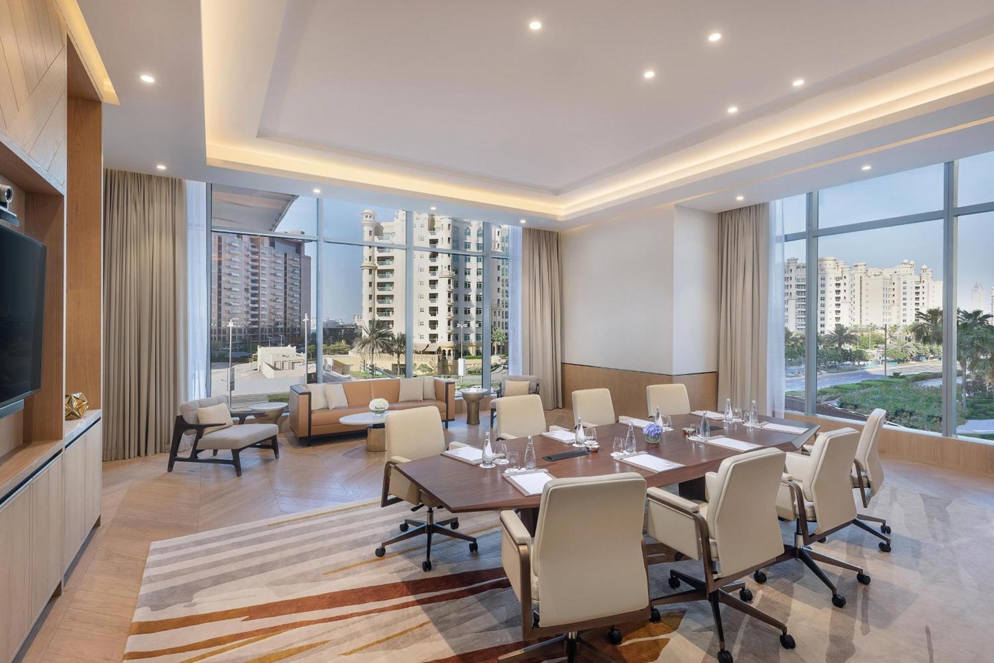 Hotel The St. Regis Dubai, The Palm Esterno foto Meeting room
